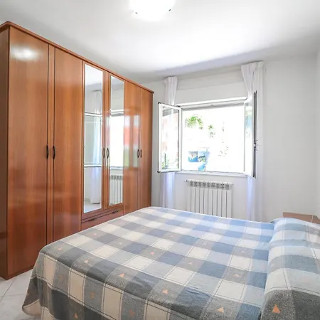 מלון דירות Belvedere אשאה