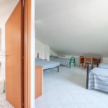 מלון דירות Belvedere אשאה