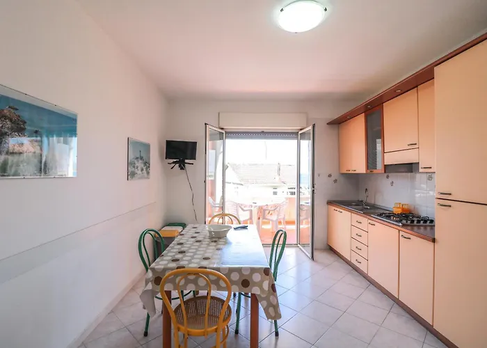 Apart-hotel Belvedere 4*
